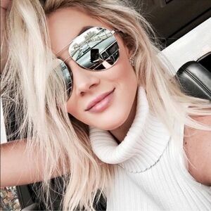 Silver Reflective Aviator Sunglasses